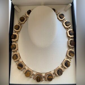 Brooks Brothers Tigers eye necklace